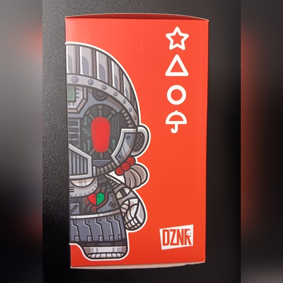 DZNR Young-Hee Plush Toy (NEW) - Picture 5 of 5